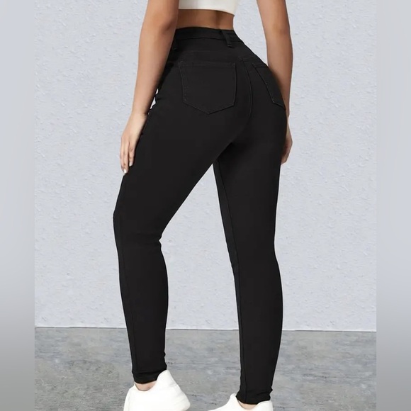 Jeans - Picture 3 of 4